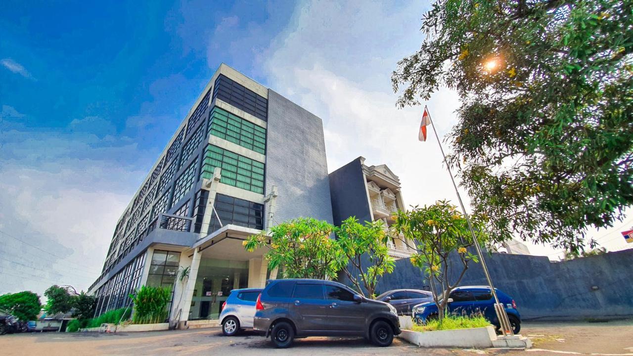 N1 Hotel Tanah Abang Джакарта Экстерьер фото