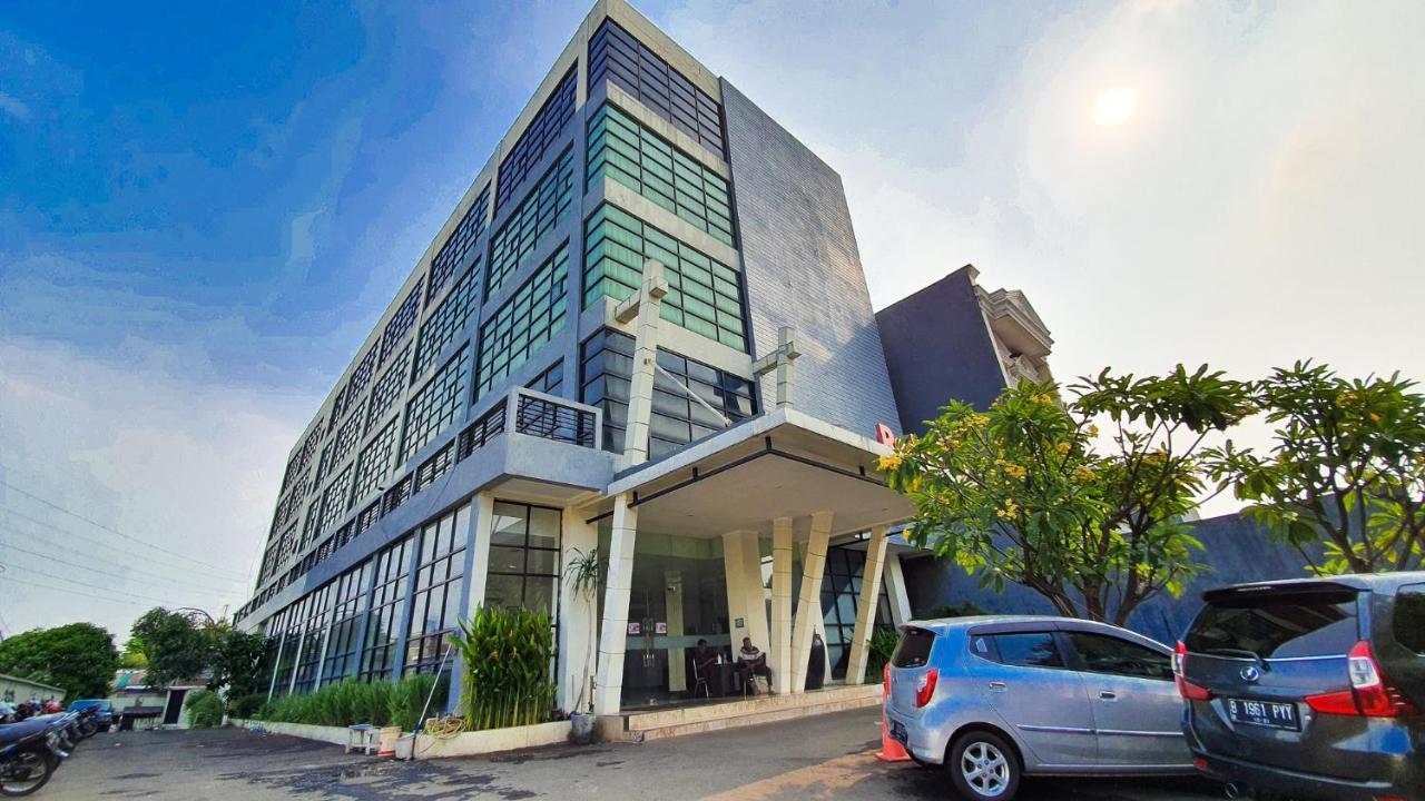 N1 Hotel Tanah Abang Джакарта Экстерьер фото